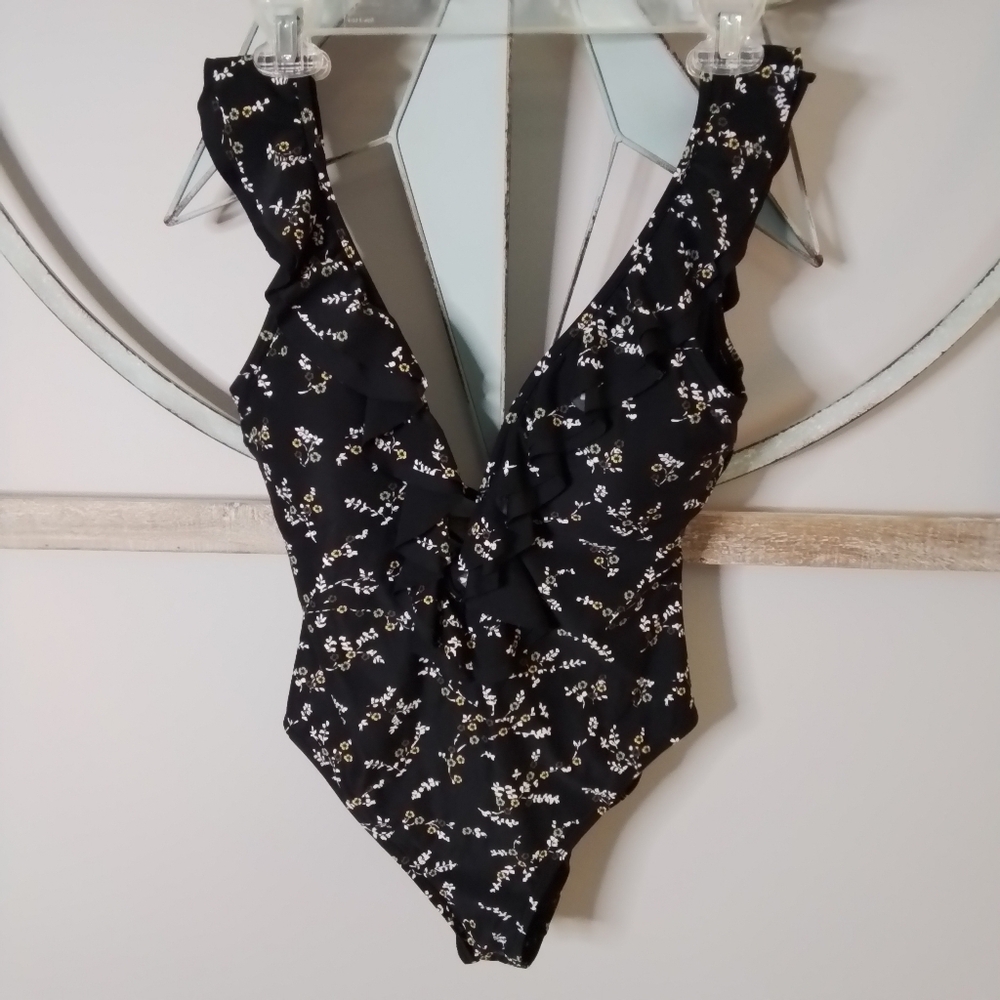 Michael Kors Ruffle V-Neckline One-Piece Swimsuit Floral Smoky Olive Print - 10
